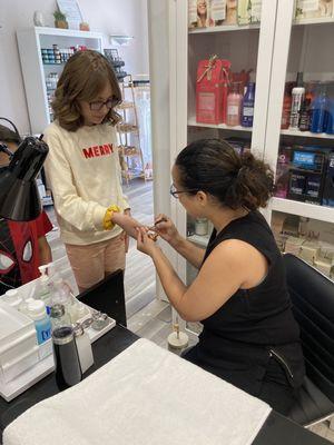 Kids manicure