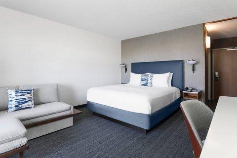 Courtyard By Marriott Tucson Airport