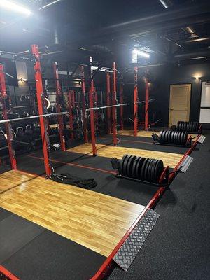 Squat Racks and deadlift platforms!