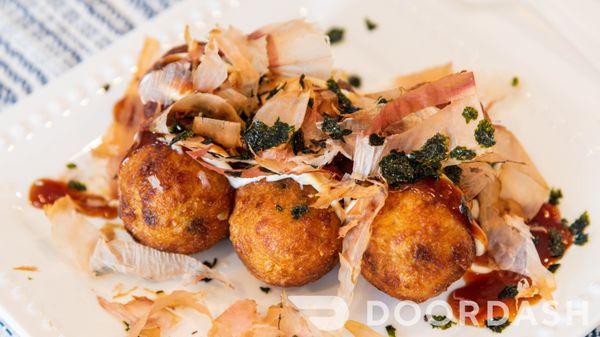 Takoyaki (recommended!)