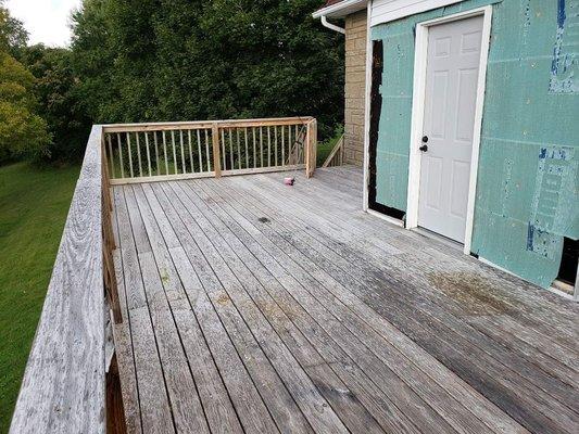 Home in Scenery Hill, Pa. 
Pressure Washed and stained n sealed the deck.