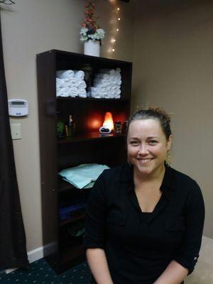 This is the sole massage therapist of Salubrious Massage, Heather Letart.