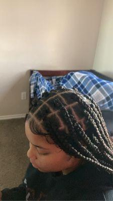 Medium boxbraids