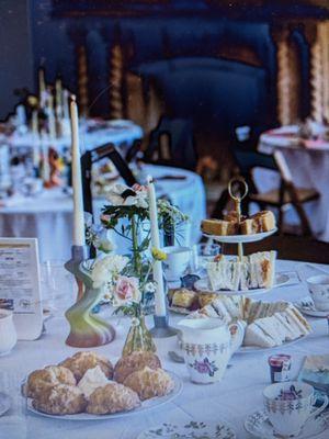 Afternoon tea for your wedding.