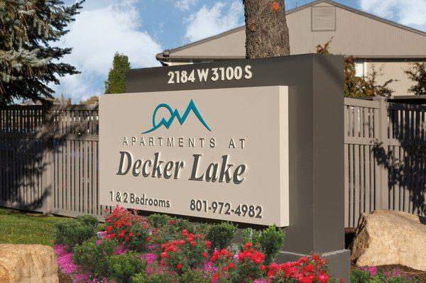 Apartments at Decker Lake