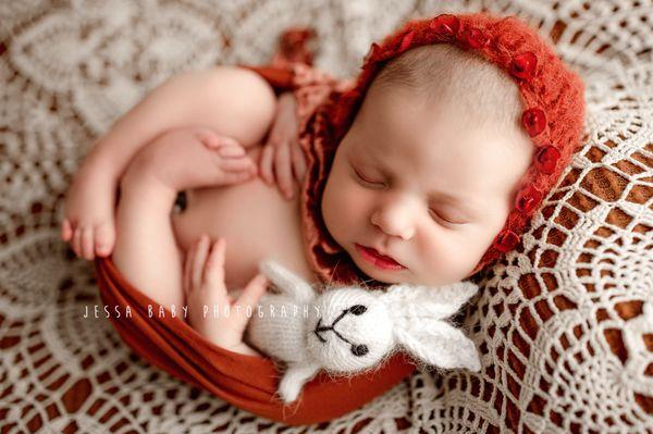 Jessa Baby Photography specializes in Newborn Photography.