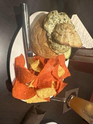 Spinach dip bread bowl