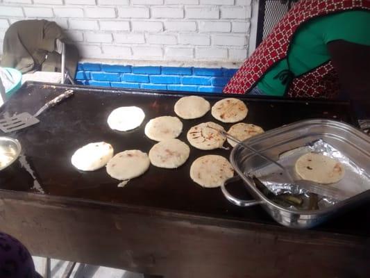 PUPUSAS beign made