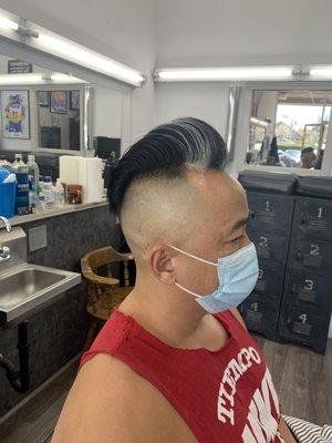 Nakamura's BARBERSHOP. High Fade to the skin.