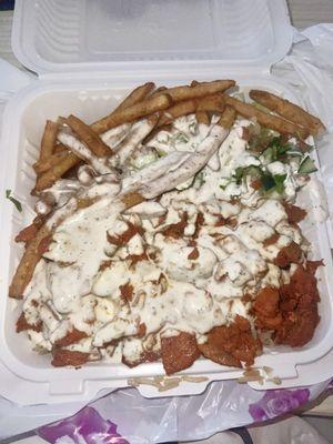 Chicken Over Rice Platter (extra white sauce)