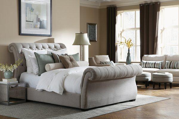 Malena upholstered bed