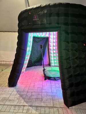 360 photo booth & enclosure rental