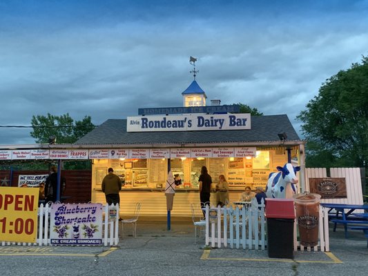 Dairy Bar