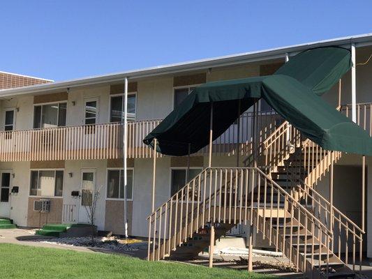 Apartments complex exterior repaint and all metal handrails and steps painted with industrial oil base.