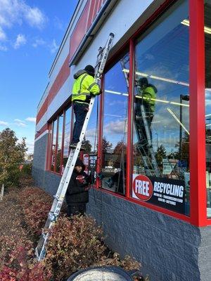 Commercial glass replacement