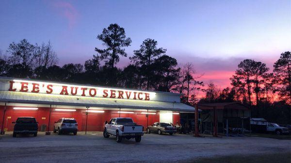 Lee's Auto Service