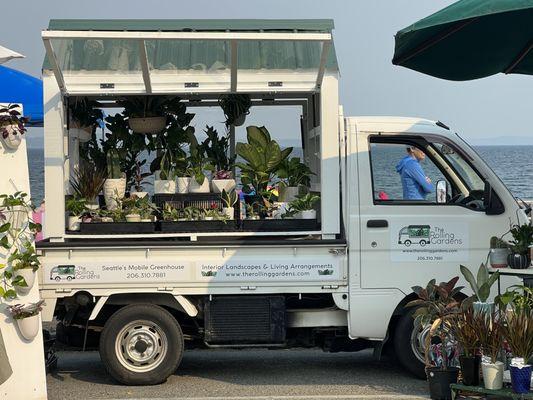 The Rolling Gardens mobile greenhouse