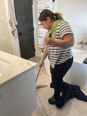 Iasmim Cleaning