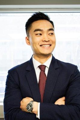 Huechi Wong, Esq.