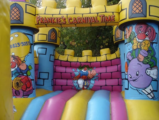 we specialize in bouncing fun!