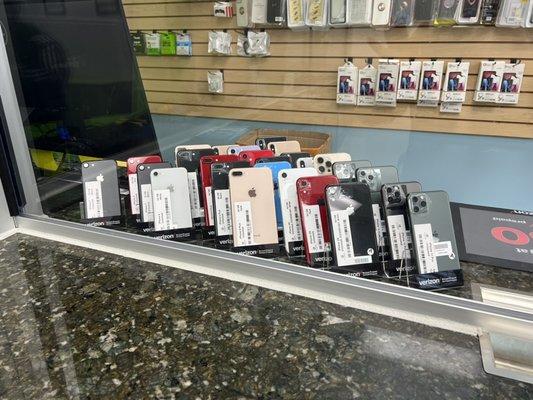 Graet Deals on iPhones