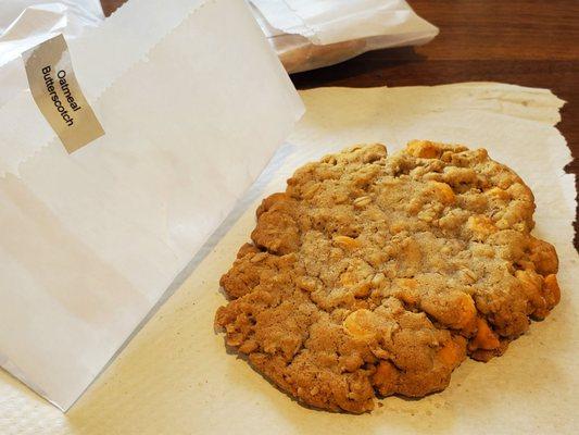 Stirred, Not Shaken Cookies (oatmeal butterscotch)