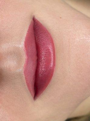 Lip blush