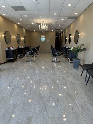 Salon Stations