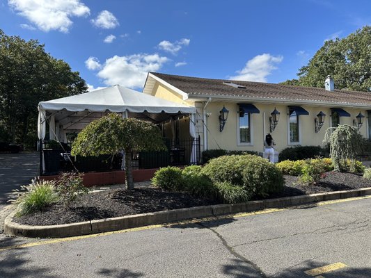 Front of the restaurant