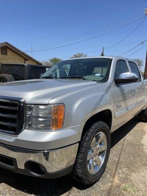 GMC Sierra Detail