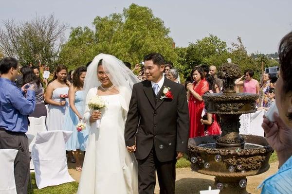 A Garden wedding at the STARR Mansion by the back fountain.