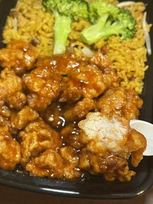 C27. General Tsos Chicken Combo Platter