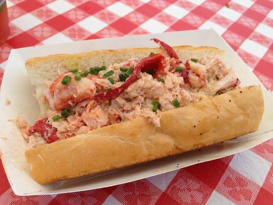 Lobster roll