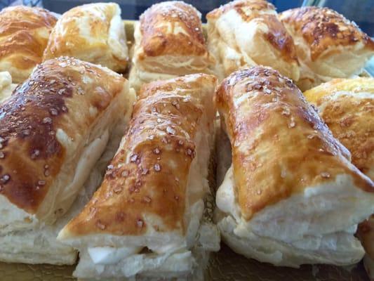 Napoleon puff Pastry pillows