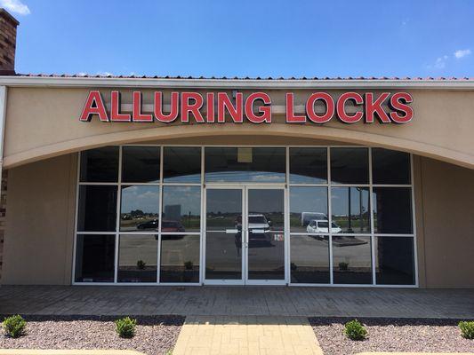 Alluring.Locks Salon