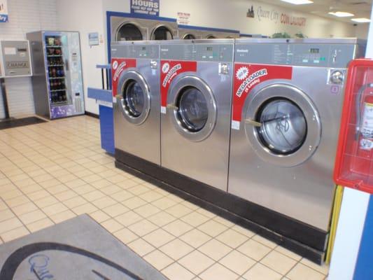 Mega Load Washers can wash 6 loads in 1 machine!