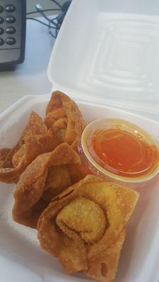 Crab rangoons