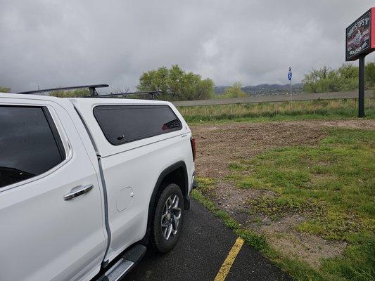 Awesome Thule Rack for my paddle boards and canoe