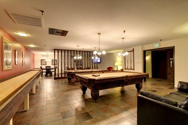 The game room of the Korsakov apartments.