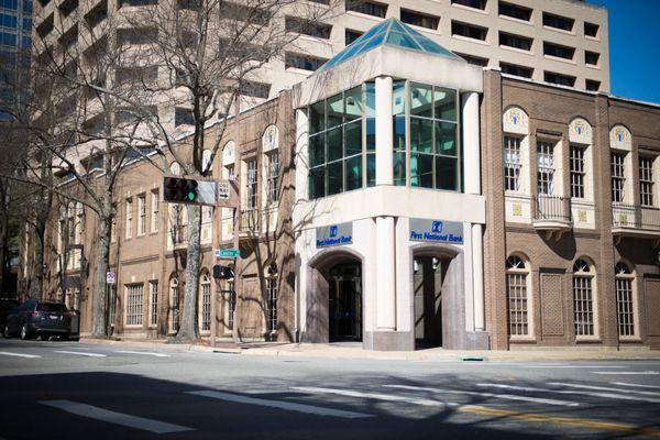 First National Bank, Capitol Office, 300 W Capitol Avenue, Little Rock, AR 72201