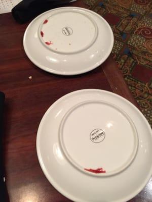 Dirty plates served to the table.