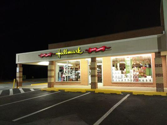 Newtown Square Shopping Center -- Hallmark