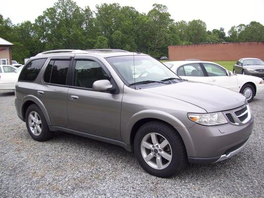 2006 Saab 97X, 4x4, Auto, AC, V8, Loaded, Charcoal w/Black Leather, 123K miles     $5,900