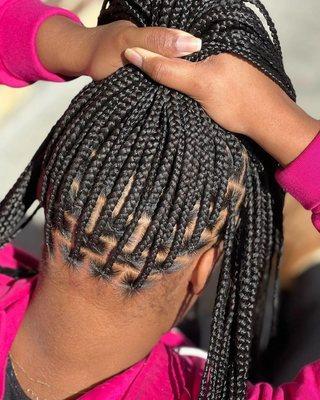 Knotless braids