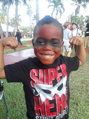 My strong power ranger #funforkids #facepainting #elfs