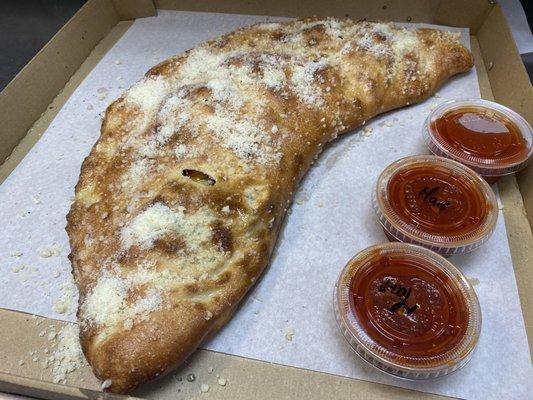 LARGE CALZONE