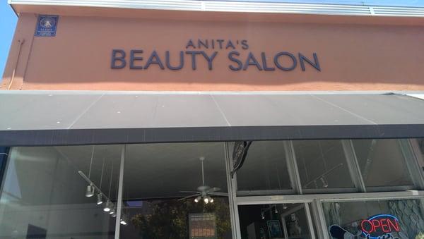 Anita's Salon of Beauty