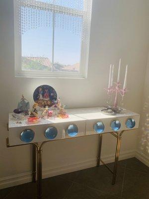 Console table from Jonathan Adler.