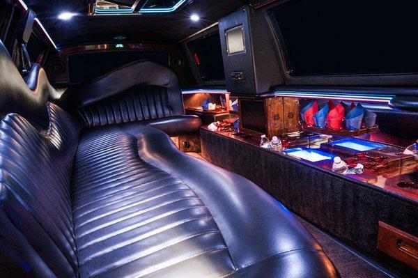 limo and party bus rentals