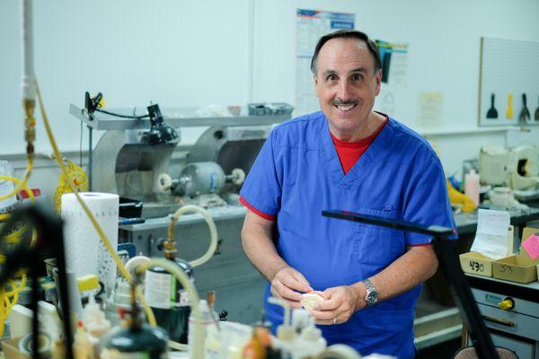 Meet George our "Expert" Technician, customdenturelabs.com